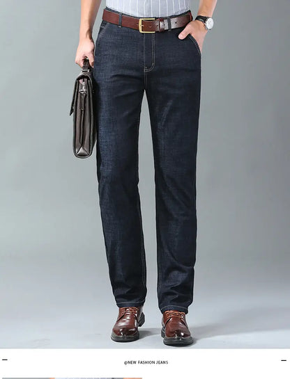 Vaqueros versátiles, informales y sencillos para hombre de talla grande